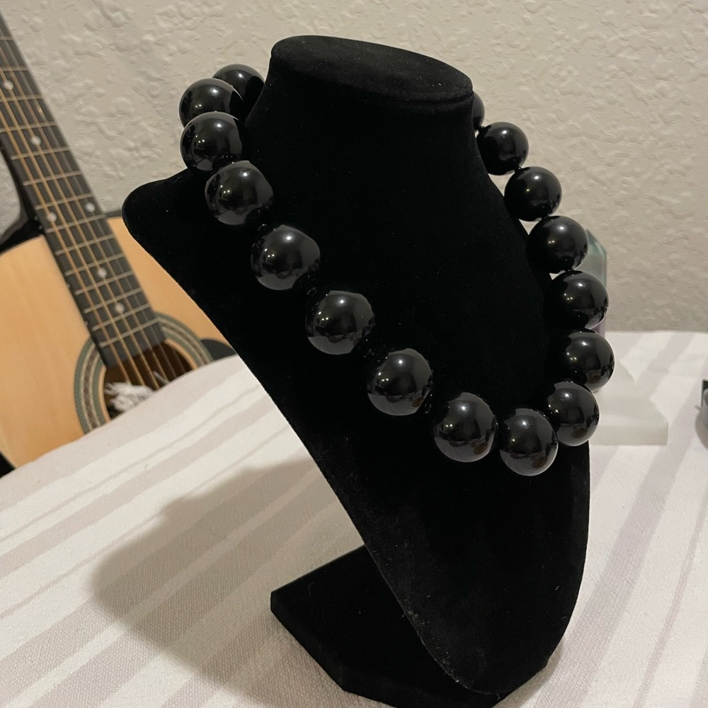 Vintage 1980s Monet Lucite Necklace | Black
